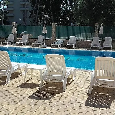 глобал вил Apartman Napospart
